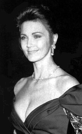 >Lynda Carter