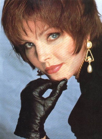 >Priscilla Presley