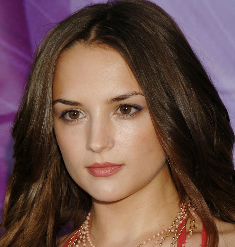 >Rachel Leigh Cook