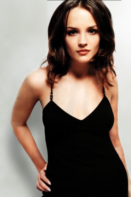 >Rachel Leigh Cook