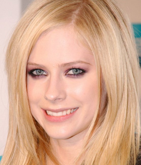 >Avril Lavigne