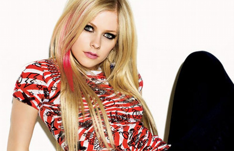 >Avril Lavigne