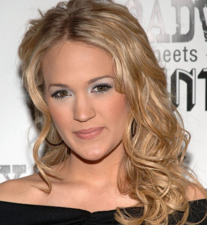 >Carrie Underwood