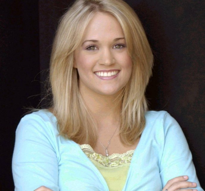 >Carrie Underwood