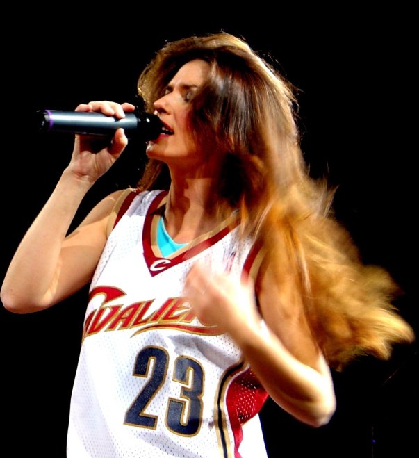 >Shania Twain
