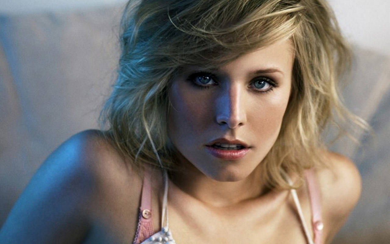 >Kristen Bell