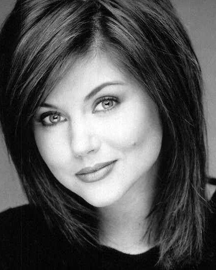 Tiffani Thiessen - Wallpaper Colection