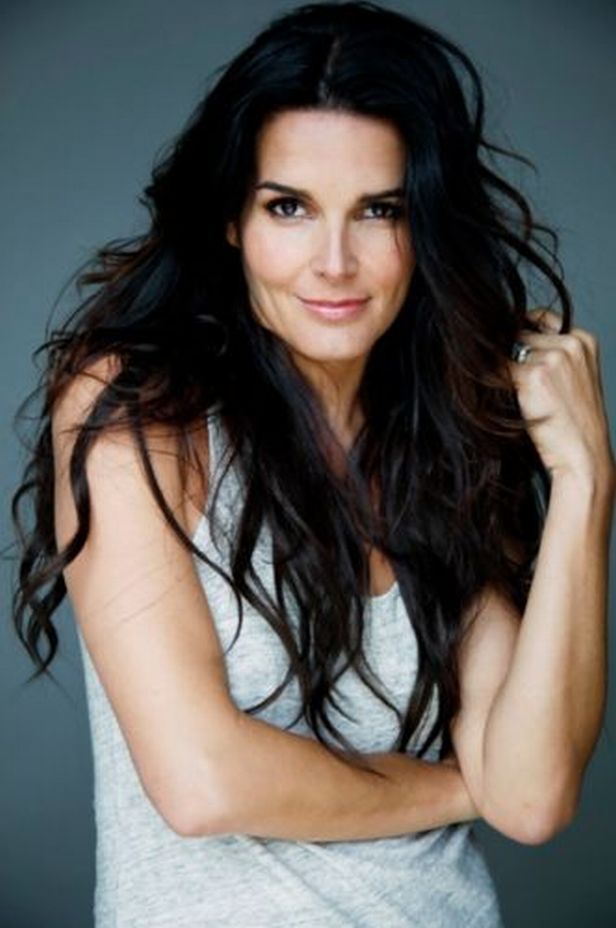 >Angie Harmon