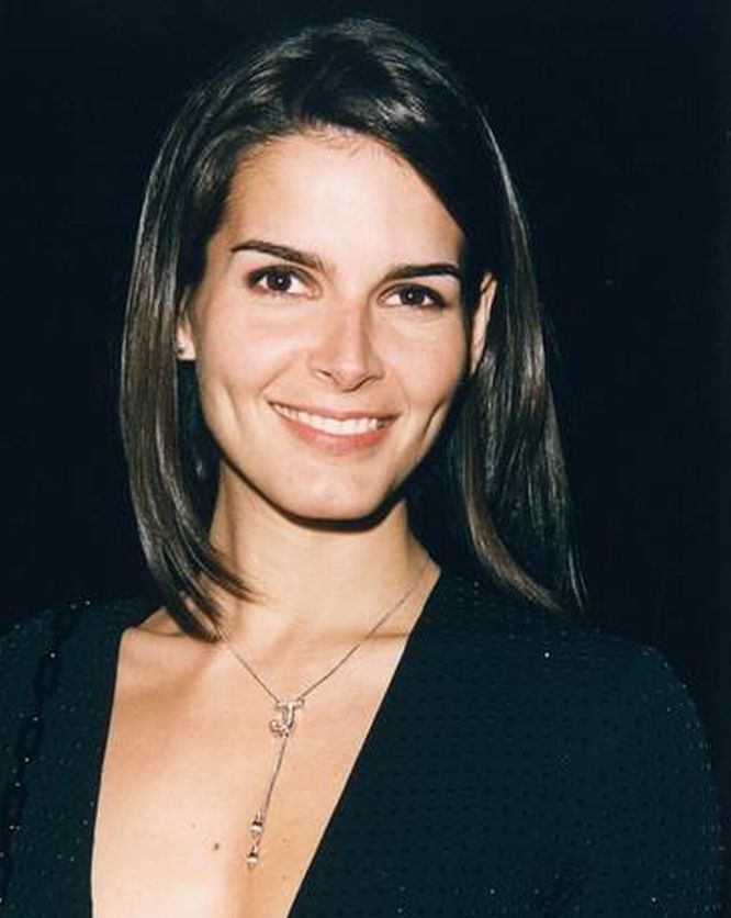 >Angie Harmon