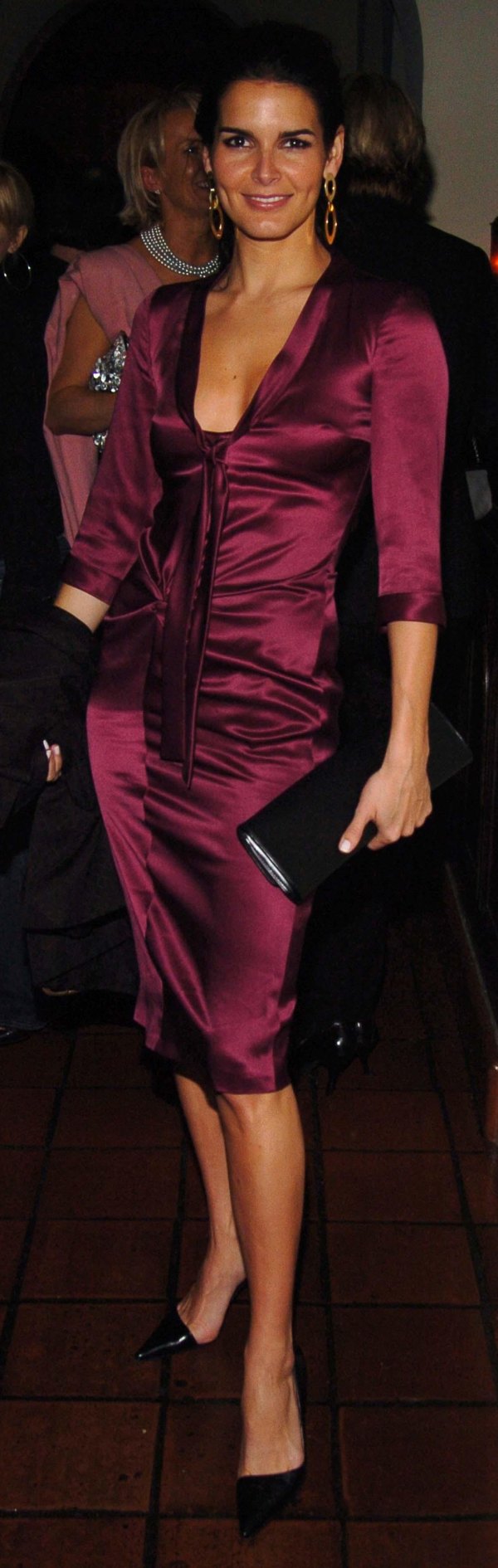 >Angie Harmon