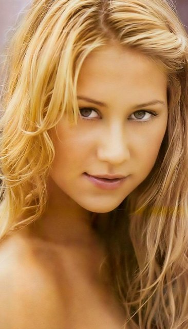 >Anna Kournikova