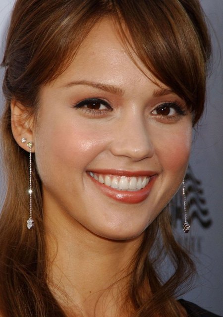 >Jessica Alba