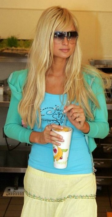 >Paris Hilton