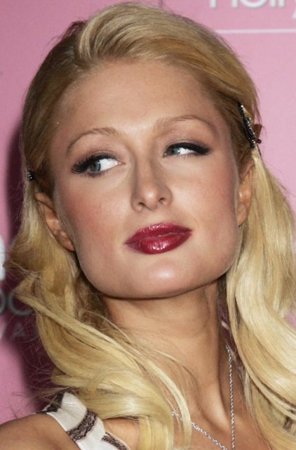>Paris Hilton