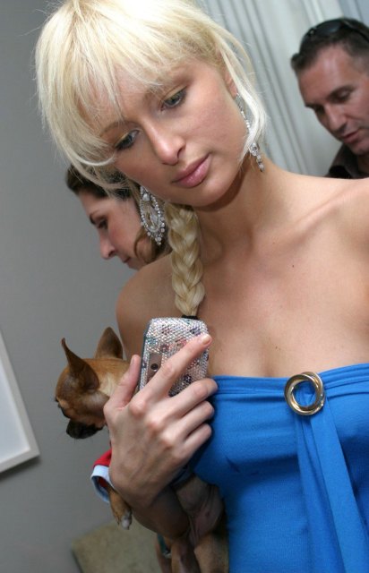 >Paris Hilton