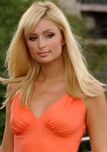 >Paris Hilton