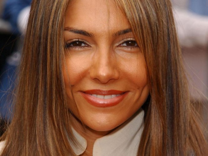 >Vanessa Marcil