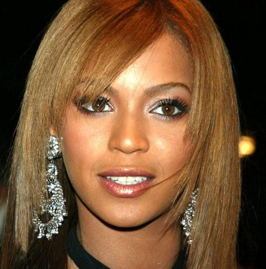 الجذابة السمراء Beyonce بيونسي