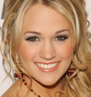 http://www.bartcop.com/carrie-underwood-vegan07.jpg