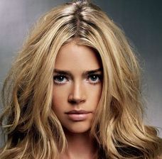 Denise Richards - Enter