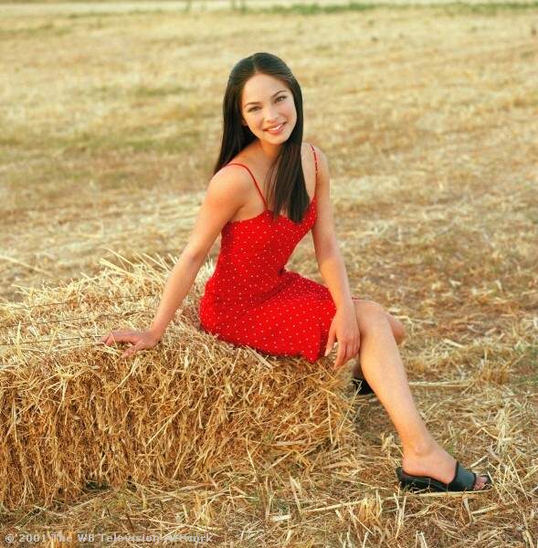 kristen-kreuk-16.jpg