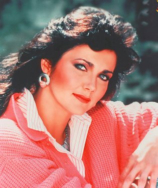 >Lynda Carter