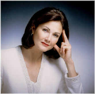 >Lynda Carter