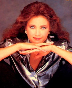 >Lynda Carter