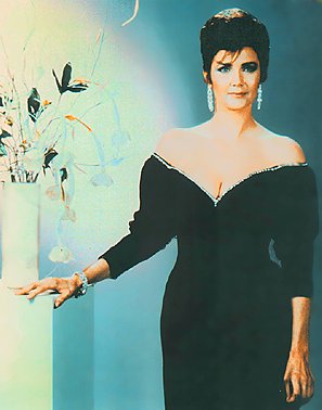 >Lynda Carter