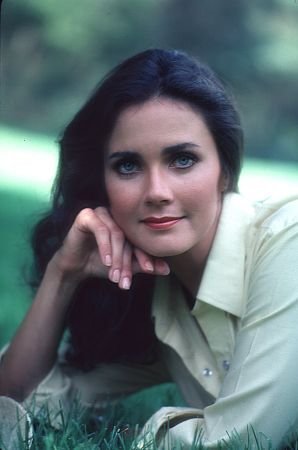 >Lynda Carter