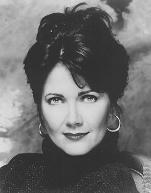 >Lynda Carter