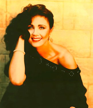 >Lynda Carter