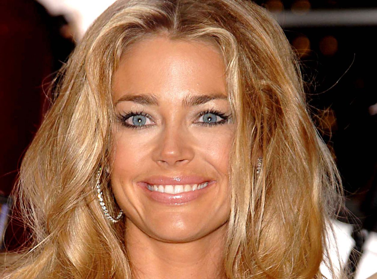>Denise Richards