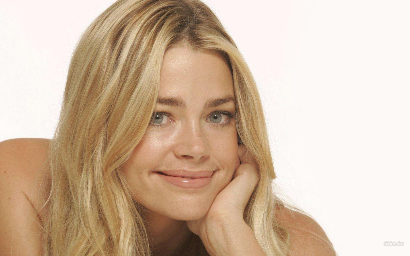 >Denise Richards