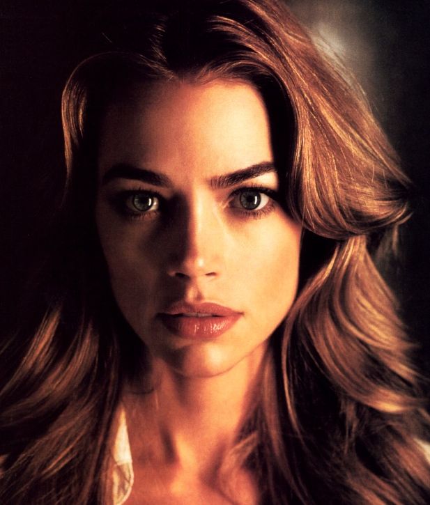 >Denise Richards
