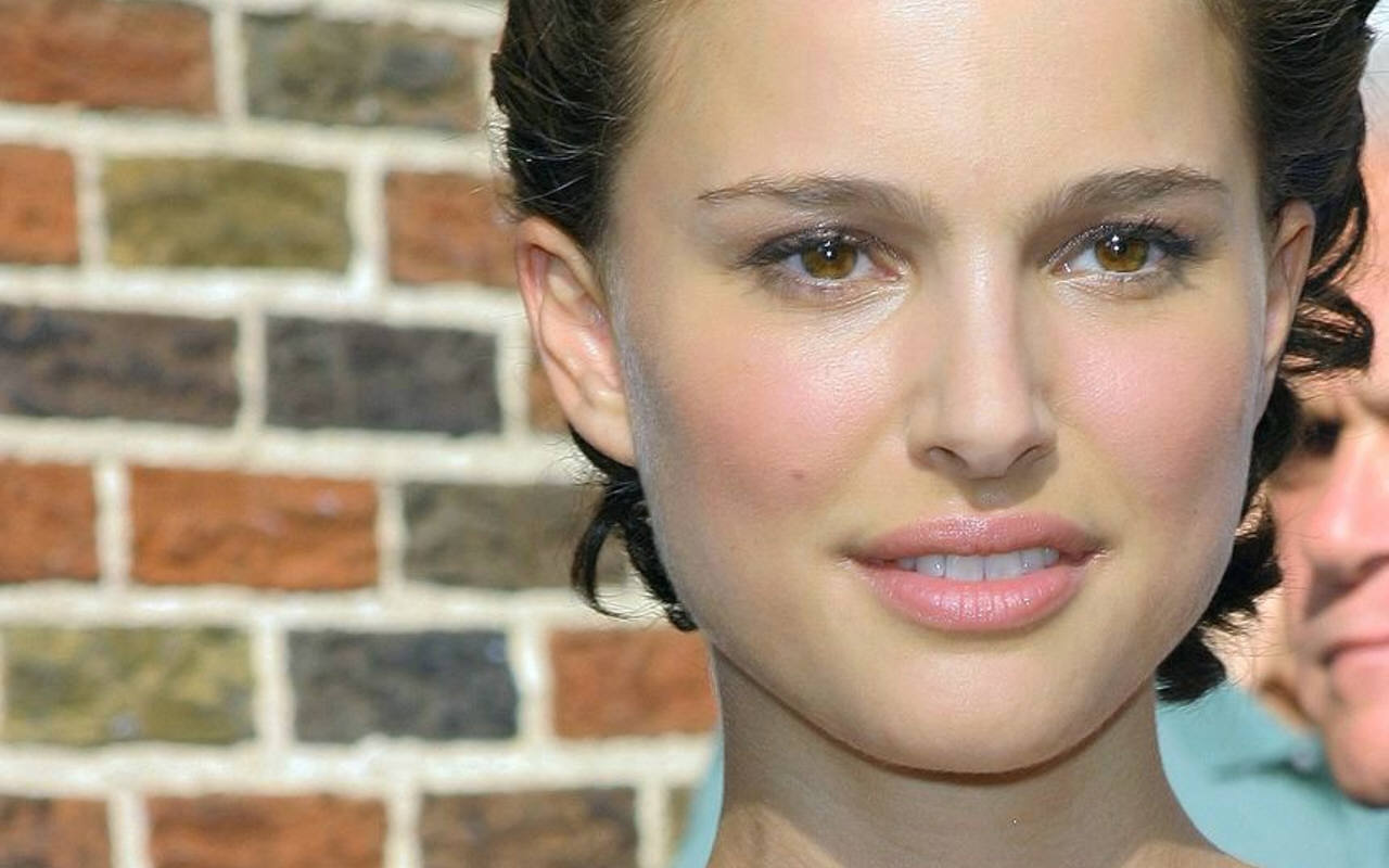 >Natalie Portman