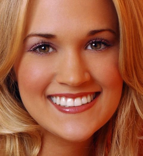 >Carrie Underwood