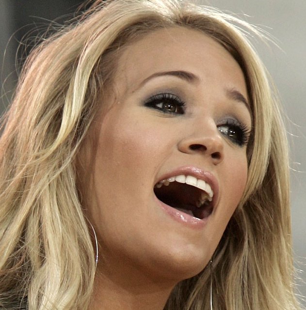>Carrie Underwood