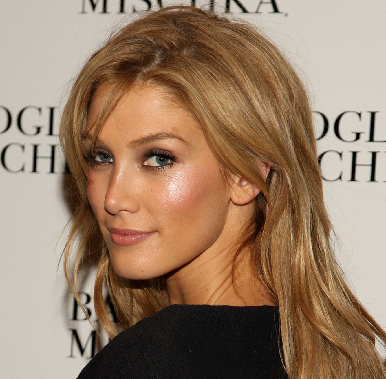 >Delta Goodrem