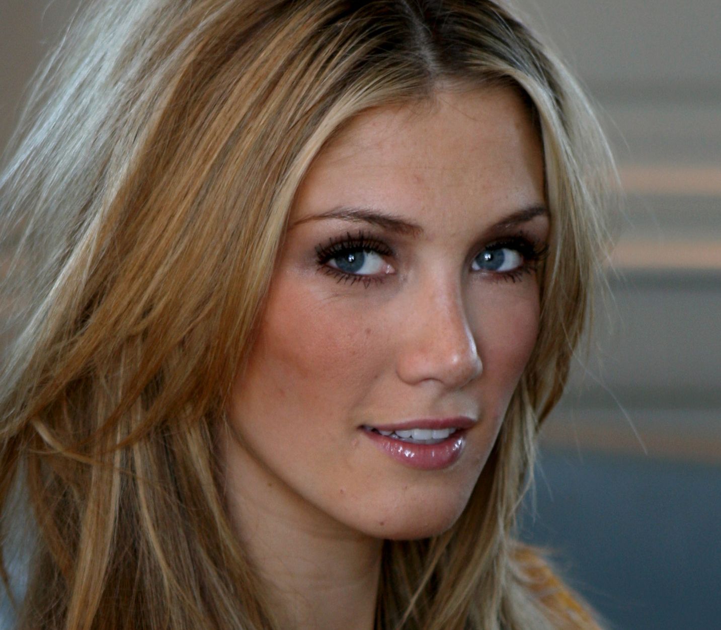 >Delta Goodrem