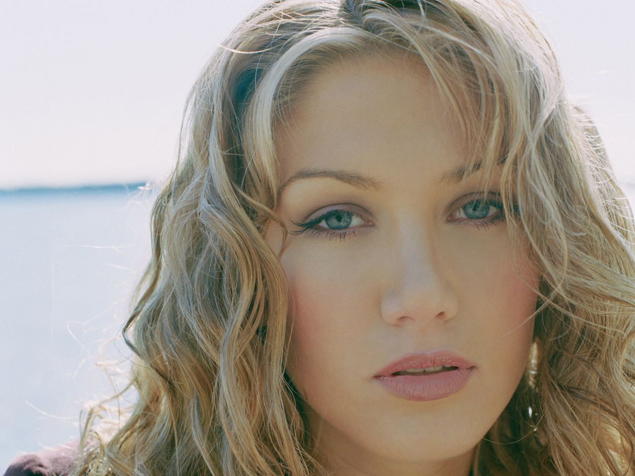 >Delta Goodrem
