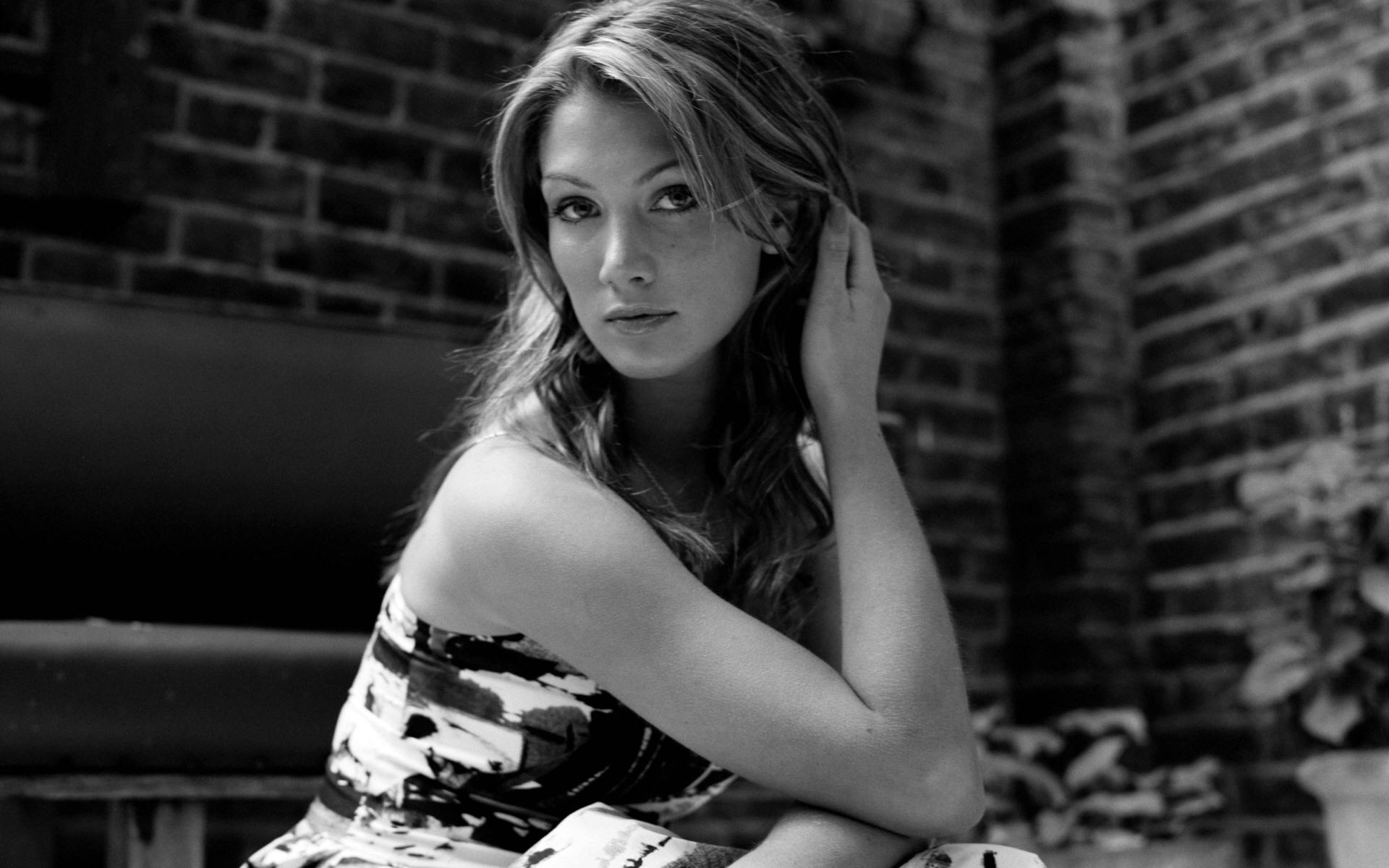 >Delta Goodrem