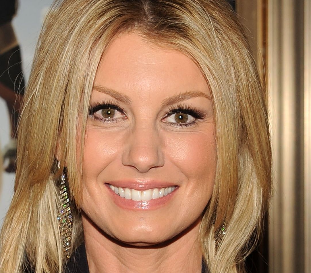 >Faith Hill