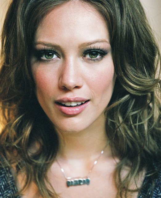 >Hilary Duff