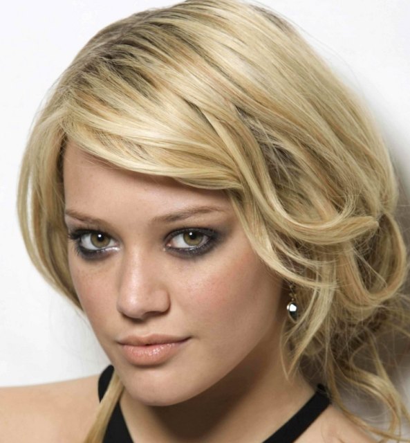 >Hilary Duff
