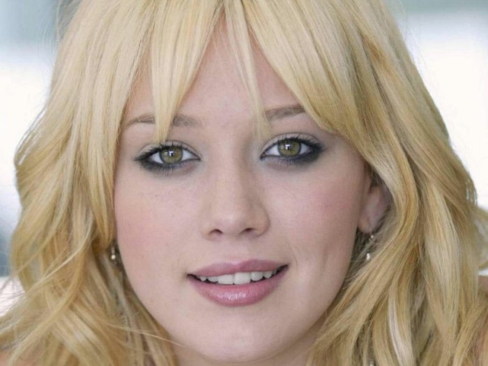 >Hilary Duff