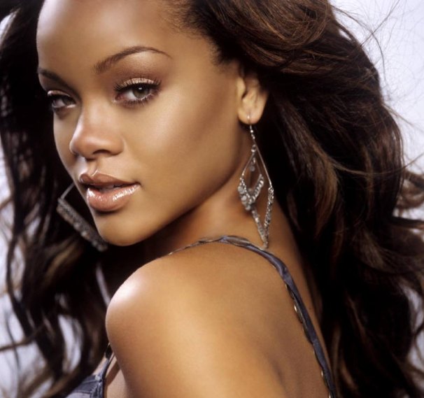 >Rihanna