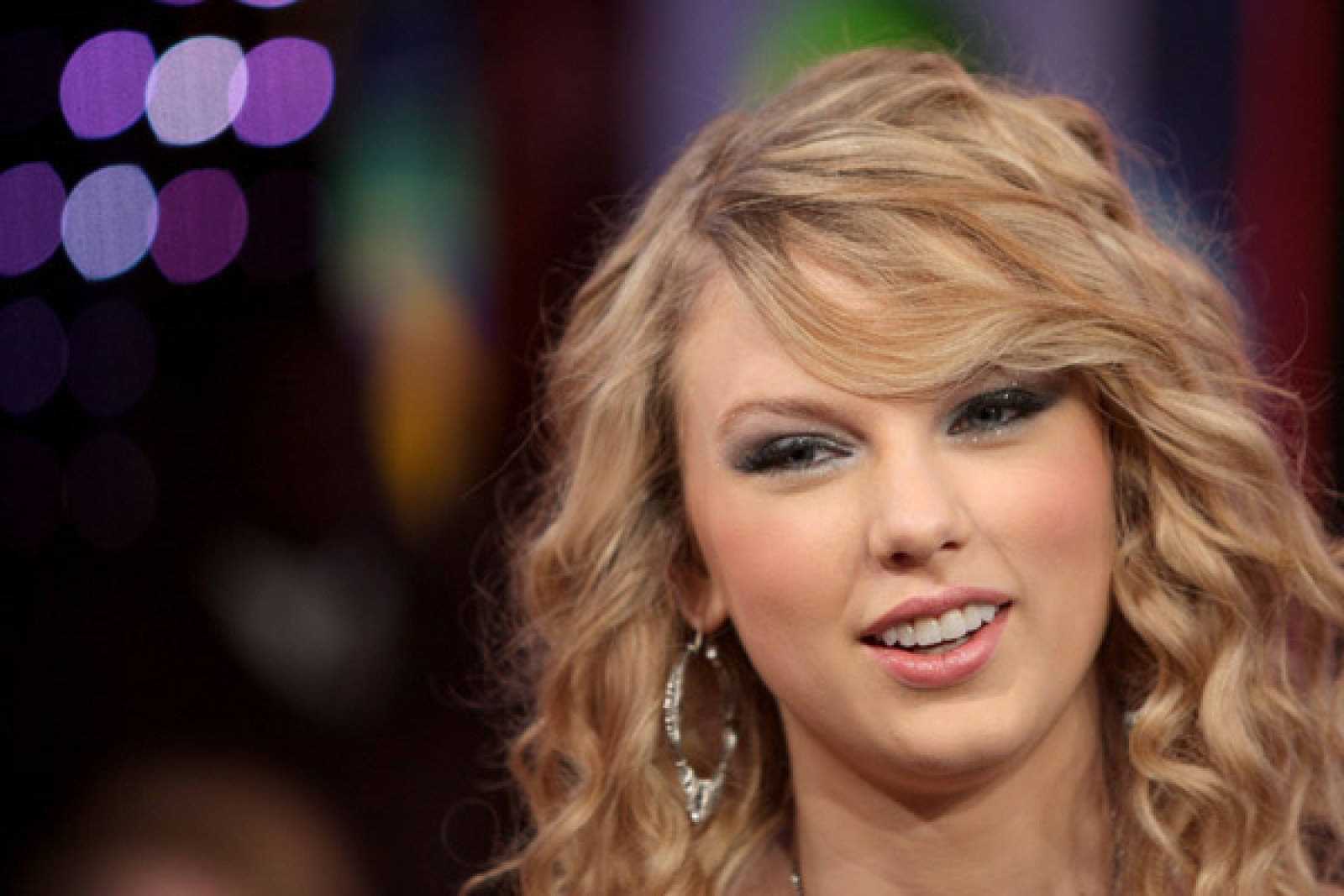 >Taylor Swift