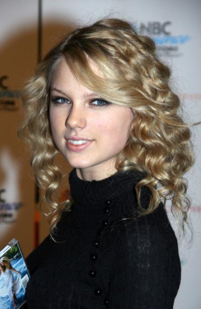 >Taylor Swift