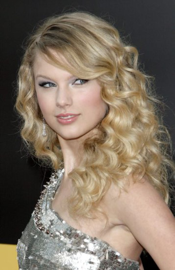 >Taylor Swift